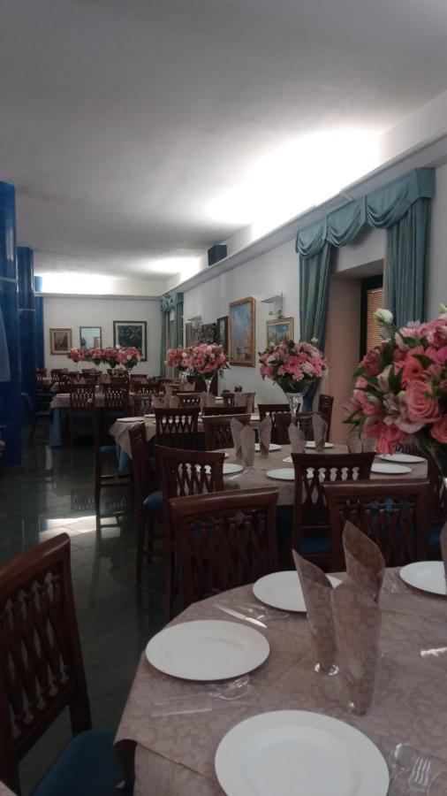 Hotel La Barcarola Marina di Campo Extérieur photo